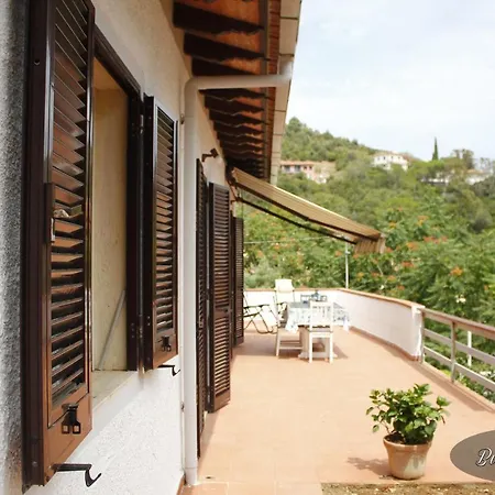 Villino Biancazzurro Tatil Evi Cavo
